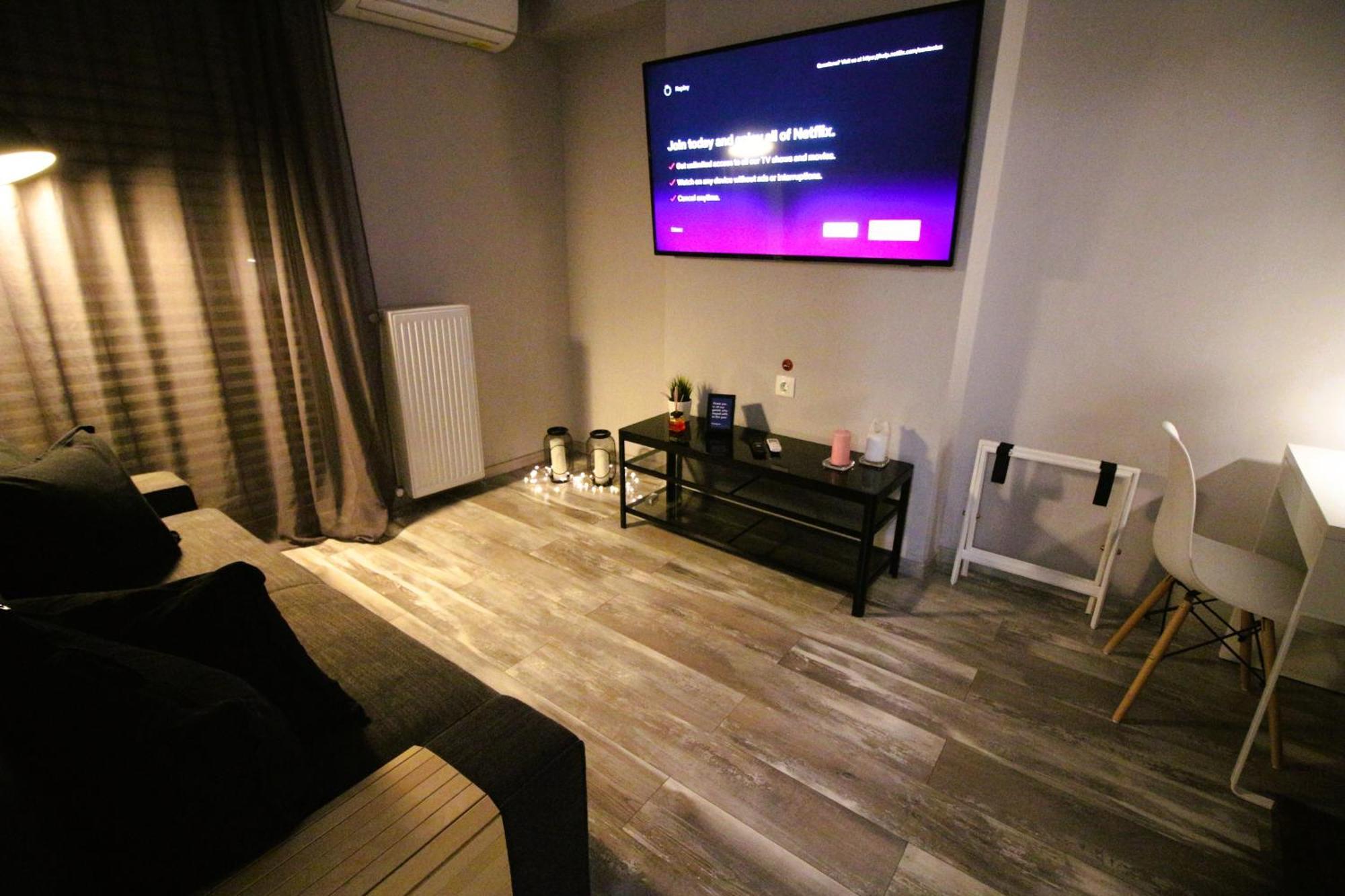 Yannis Apartments - Stylish Stay With High-Speed Wi-Fi Salonicco Esterno foto