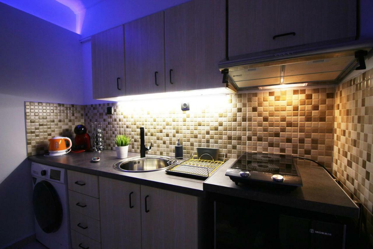 Yannis Apartments - Stylish Stay With High-Speed Wi-Fi Salonicco Esterno foto
