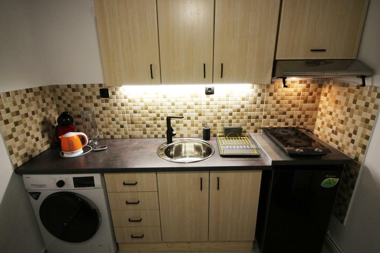 Yannis Apartments - Stylish Stay With High-Speed Wi-Fi Salonicco Esterno foto