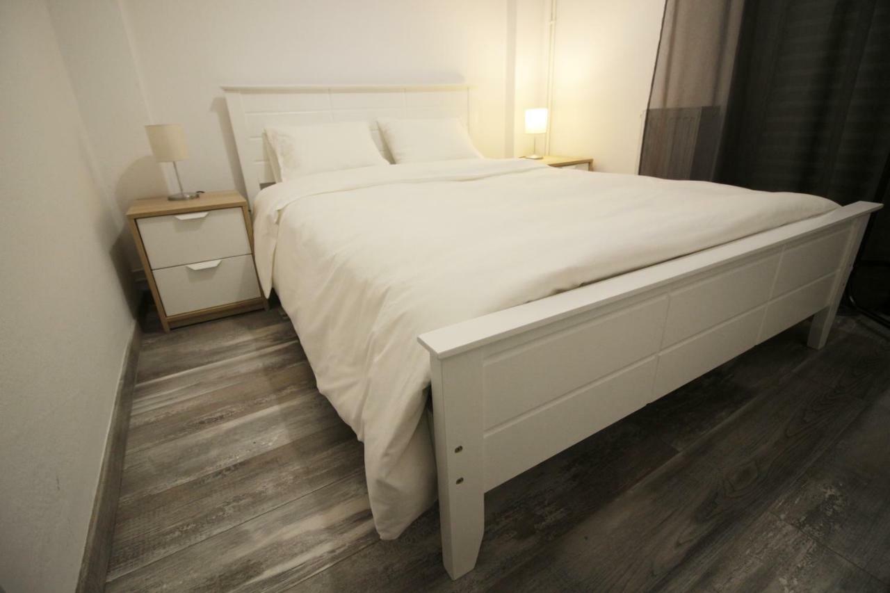 Yannis Apartments - Stylish Stay With High-Speed Wi-Fi Salonicco Esterno foto